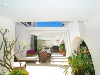 4523 White Pearl Beach apartm., garden, pool, BBQQ - Appartement à Marbella